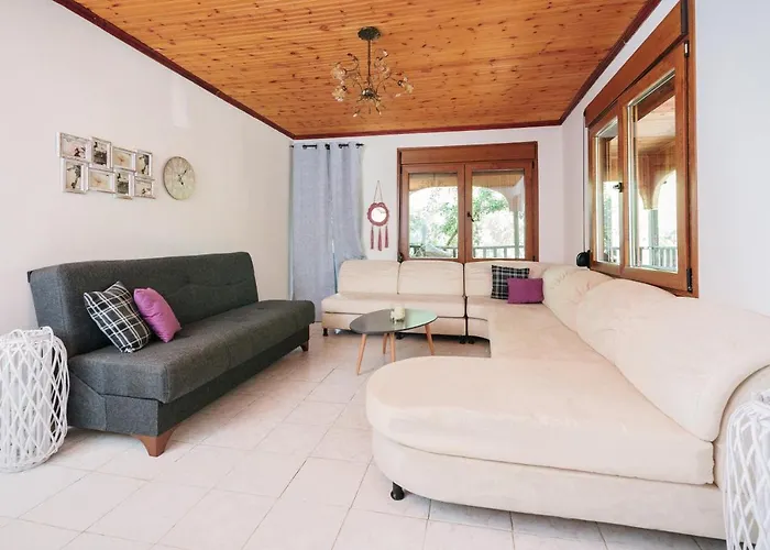 Beautiful House Orfanion