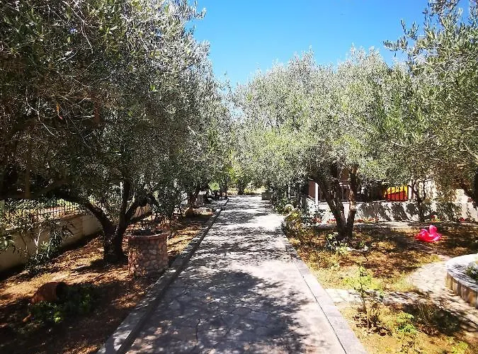 Beautiful House * Orfanion